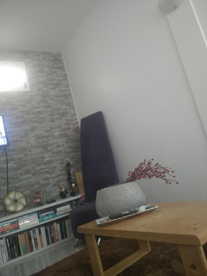 Maderalzinho Lägenhet Mindelo Exteriör bild